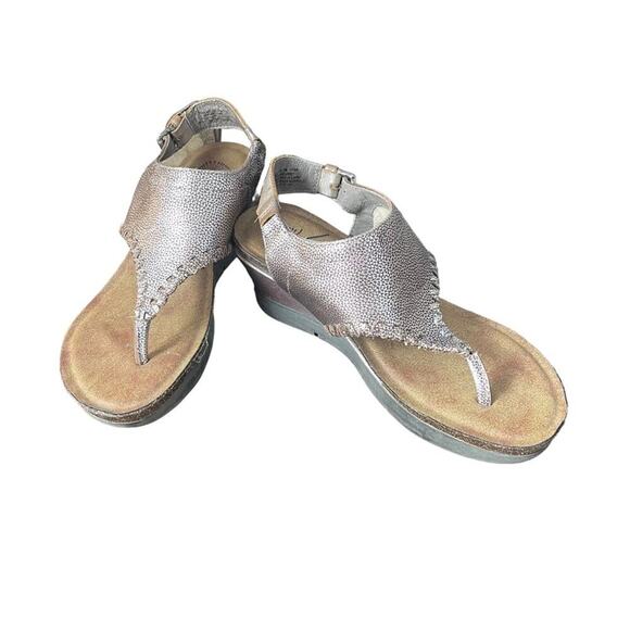 OTOB “Meditate” Silver Leather Sandals, Resort, Beach, Vacation, Summer Trendy 7 - Picture 4 of 9